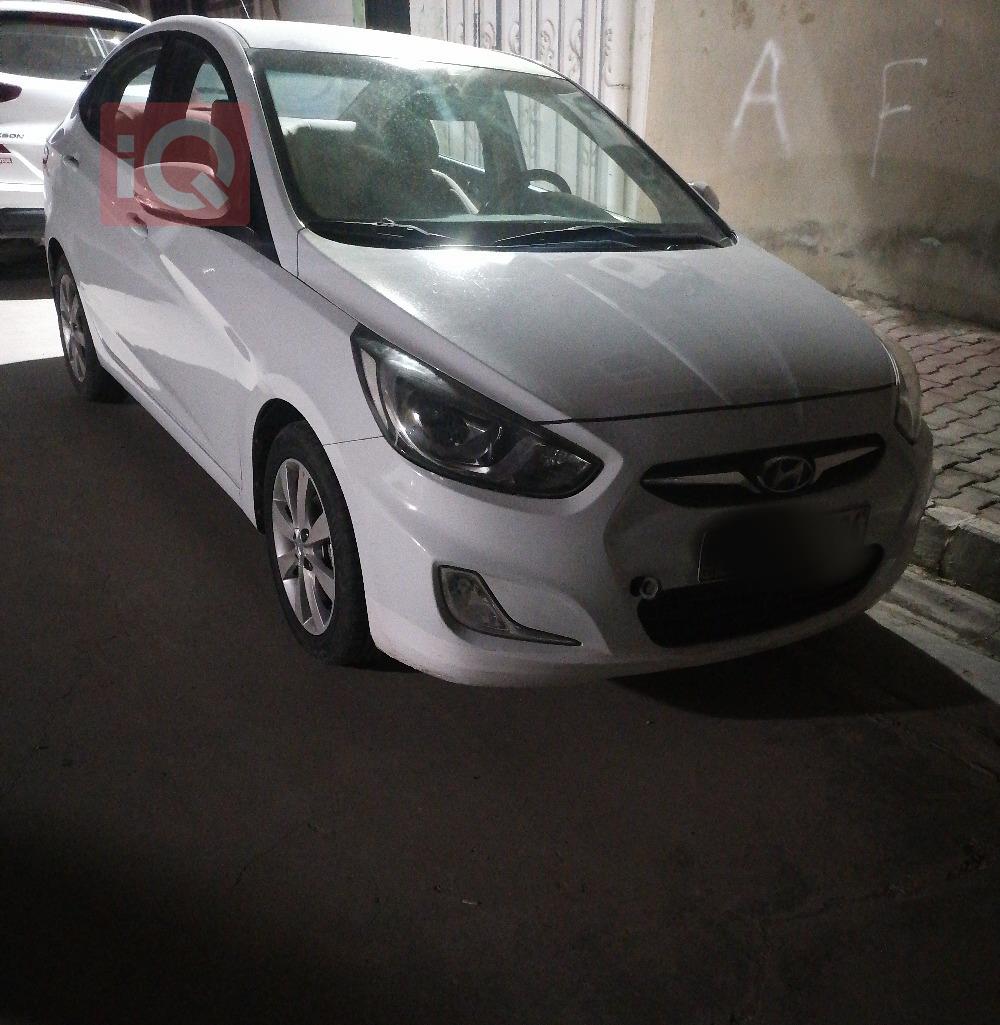 هیۆندای ئەکسنت